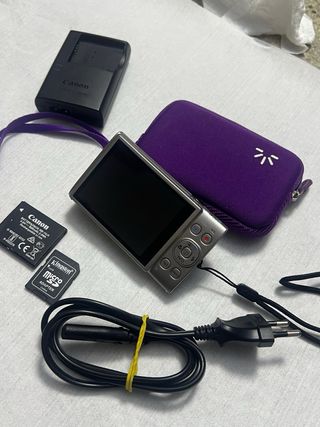 Canon IXUS 285 HS argento