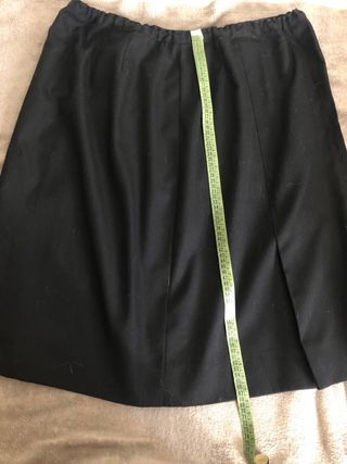 Falda negra talla grande