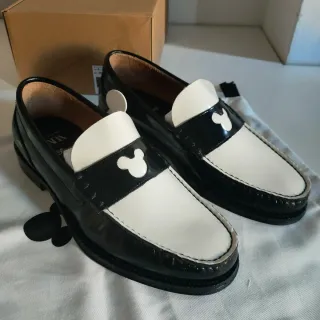 Mocasines Zara x Disney Talla 41