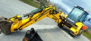 Retro Mixta New Holland LB110