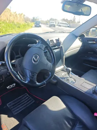 Lexus IS 2006