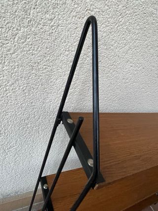 Estantería vintage metal y madera.