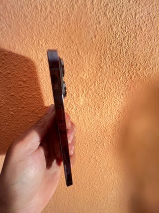 iPhone 14 Pro Max nella sua confezione originale