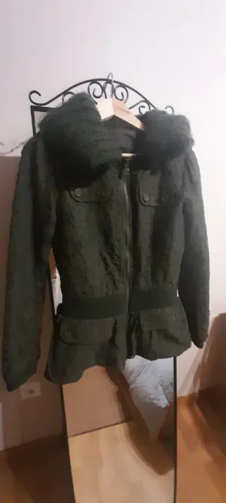 Cazadora Desigual verde militar