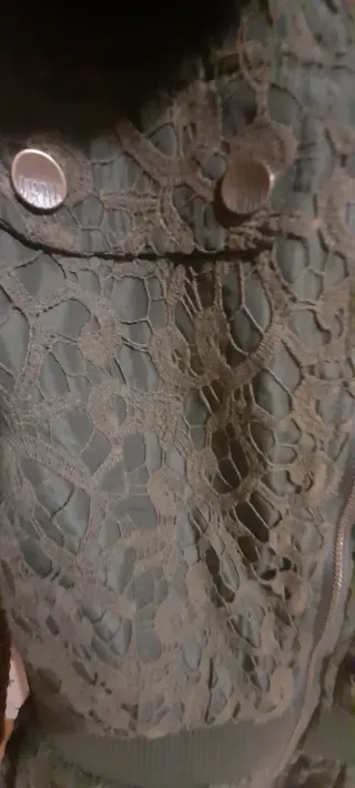 Cazadora Desigual verde militar