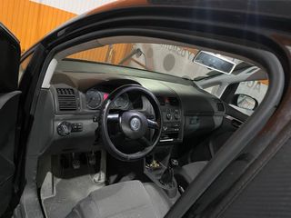 Volkswagen Touran 2005