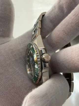 Reloj Starbucks Esfera Negra Bisel Verde