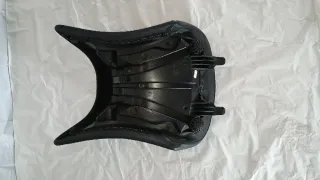Asiento BMW R 1200 RT 2007. Buen estado.