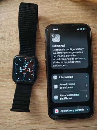 iPhone 15 Negro y Apple Watch SE
