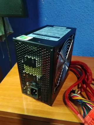 Fuente Alimentación Medion Gaming 600W