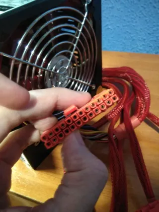 Fuente Alimentación Medion Gaming 600W