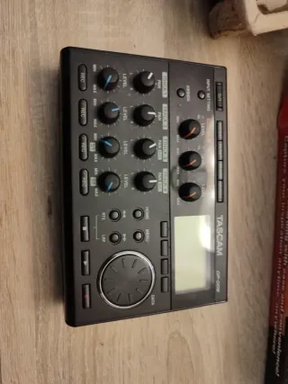 Grabadora Tascam DP 006 Digital Multitrack
