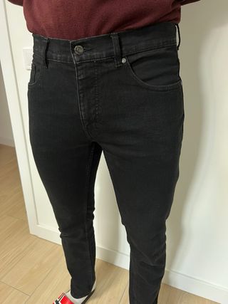 Vaqueros negros hombre W34 L32 (ES 44)