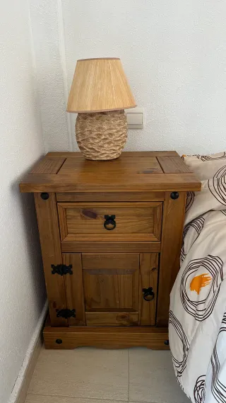 Mesita de noche de madera (2 unidades)