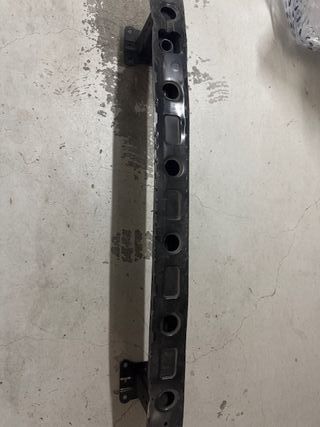 Soporte Parachoques Trasero Audi 8V3807344