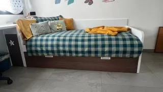Dormitorio infantil completo, excelente estado