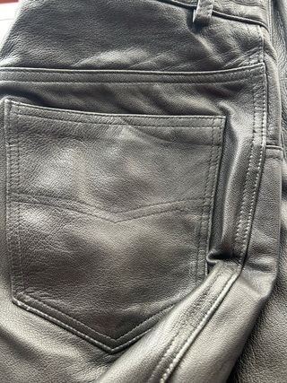 Pantalón 100% Cuero Auténtico Negro