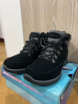 Botines Skechers Negro/Gris Nuevos