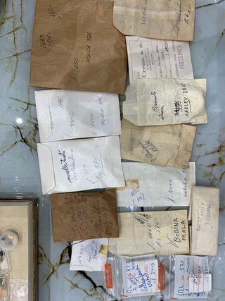 Lote Repuestos Relojería Cuarzo: Circuitos