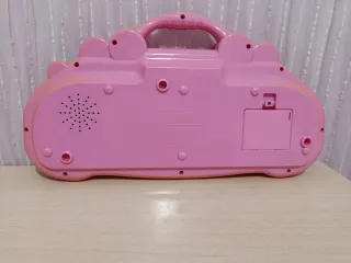 Piano infantil rosa con luces y sonidos