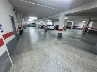 Plaza de Garaje y trastero