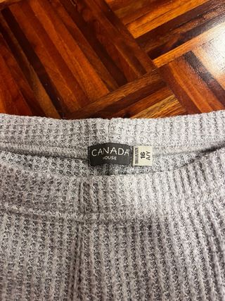 Pantalones campana punto finos grises