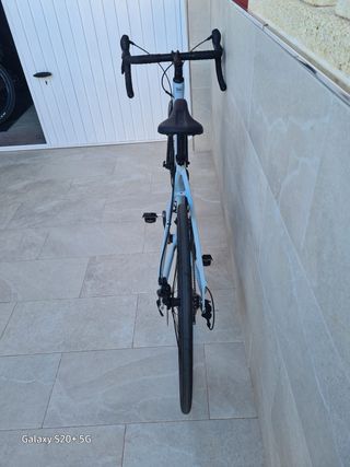 Bicicleta da strada Triban