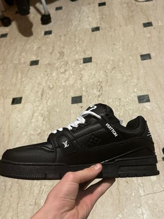 Louis Vuitton Sneakers Nere