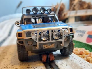 Coche de slot Scalextric Hummer H3 efecto barro