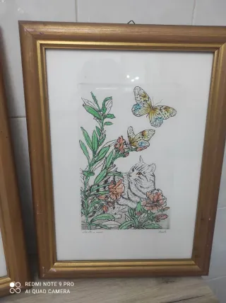 Coppia di acqueforti con gatti e farfalle