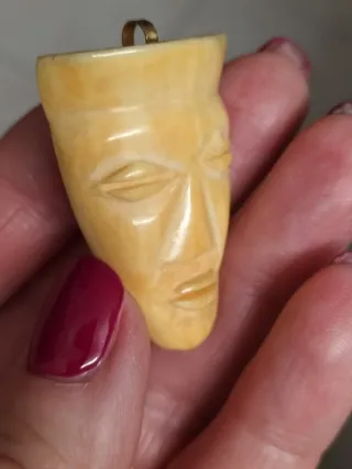 Ciondolo Africano Vintage Osso e oro 10/12k