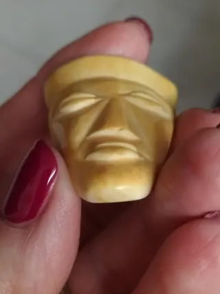 Ciondolo Africano Vintage Osso e oro 10/12k