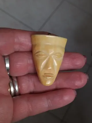 Ciondolo Africano Vintage Osso e oro 10/12k