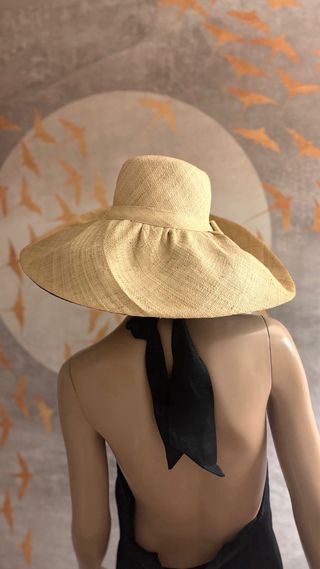 Pamela rafia Madagascar beige/negro