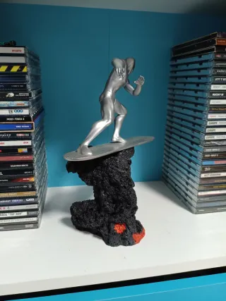 Estatua Silver Surfer