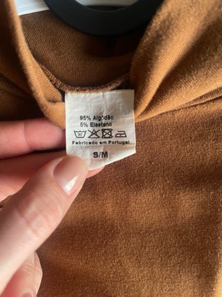 Camiseta cuello alto caramelo S/M algodón