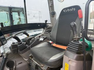 Mini excavadora Kubota U50-5