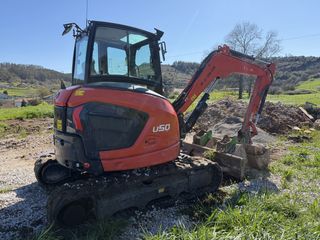 Mini excavadora Kubota U50-5
