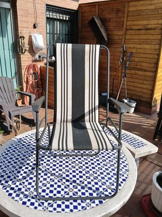 Silla de jardín o playa a rayas