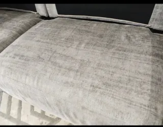 LIMPIEZA Y DESINFECCIÓN SOFÁS Y TAPICERÍAS