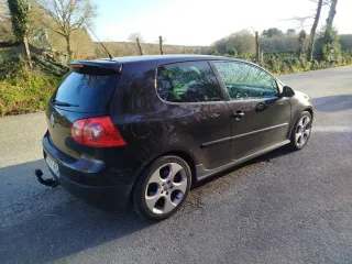 Volkswagen Golf 2005