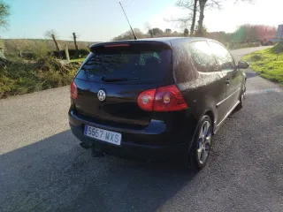 Volkswagen Golf 2005