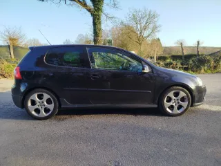 Volkswagen Golf 2005