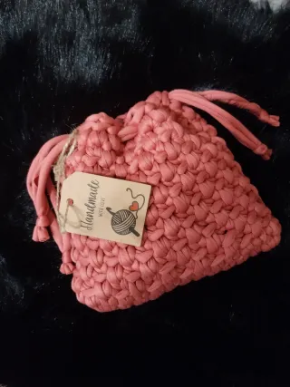 the pouch rosa confetto crochet