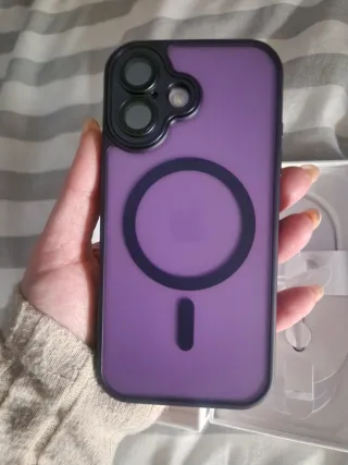 iPhone 17 Viola