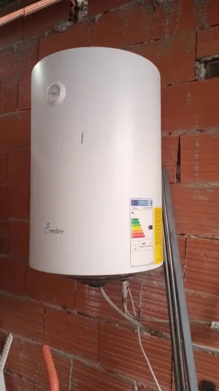 Termo Eléctrico Emerson