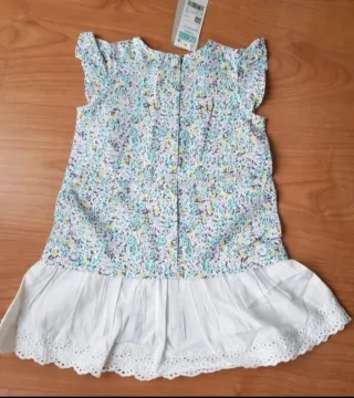 Vestido Benetton 9 meses