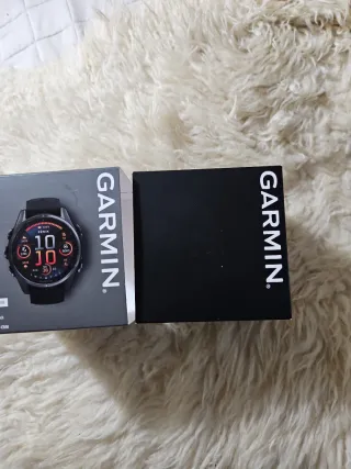 Garmin Fenix 8 43mm AMOLED Sapphire