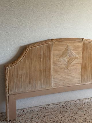 Cabecero de ratán y madera 190cms