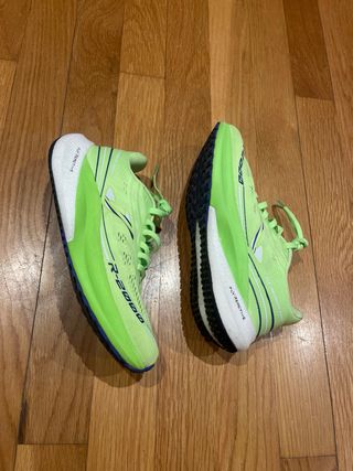 Deportivas Joma R-2000 Mujer Verde